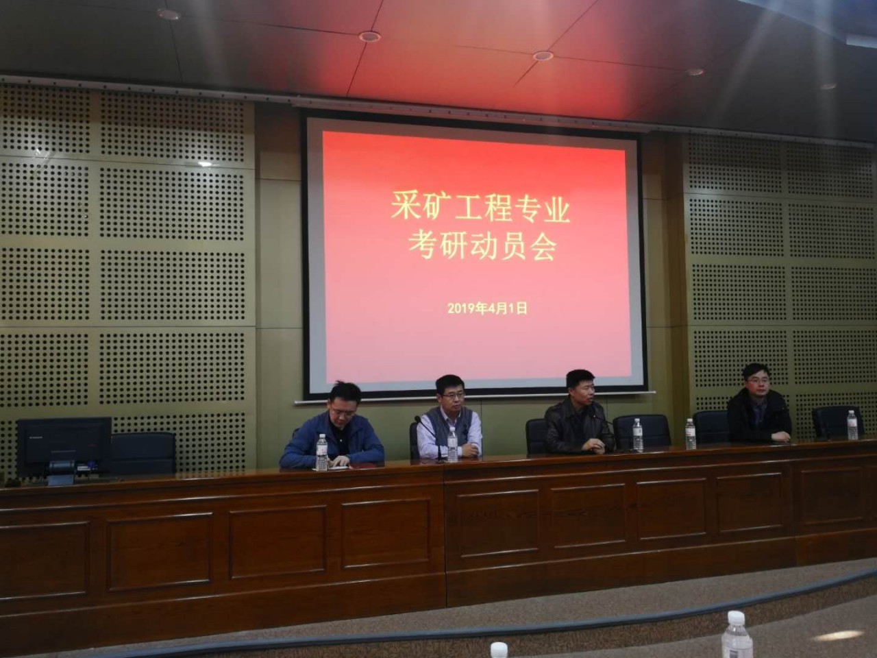 三级片在线