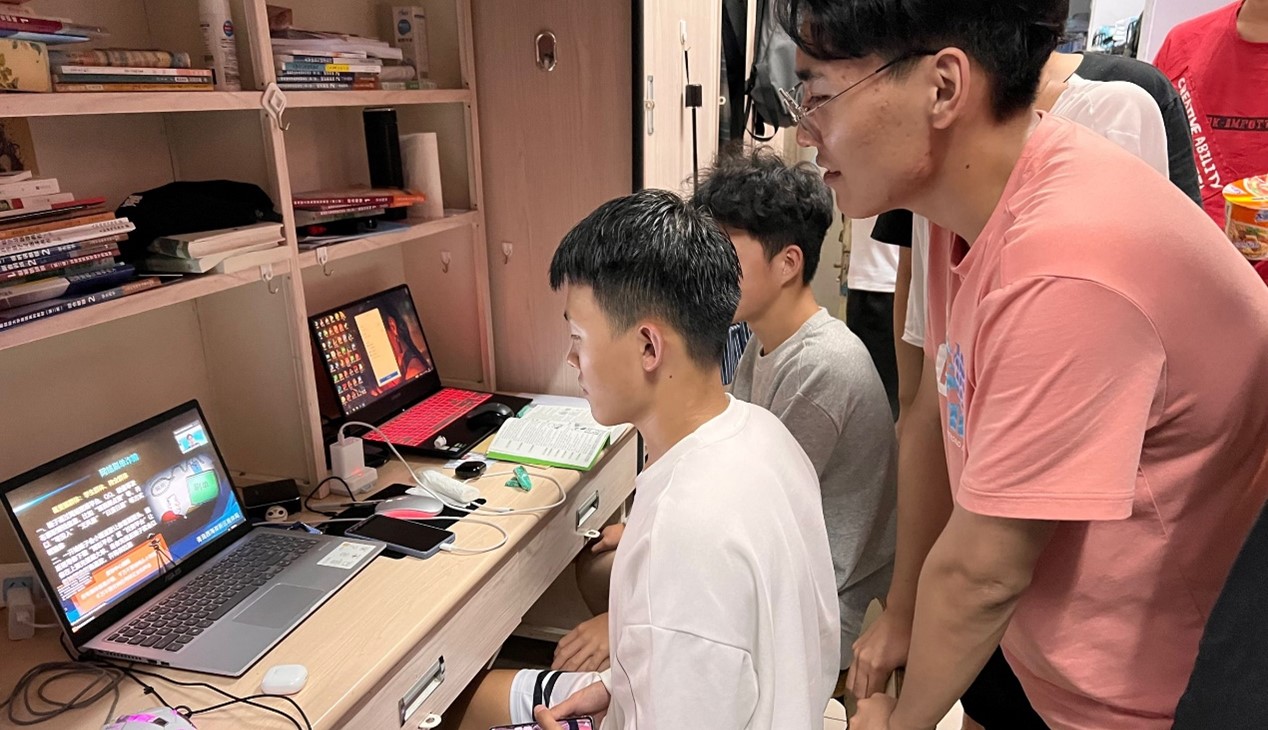 三级片在线